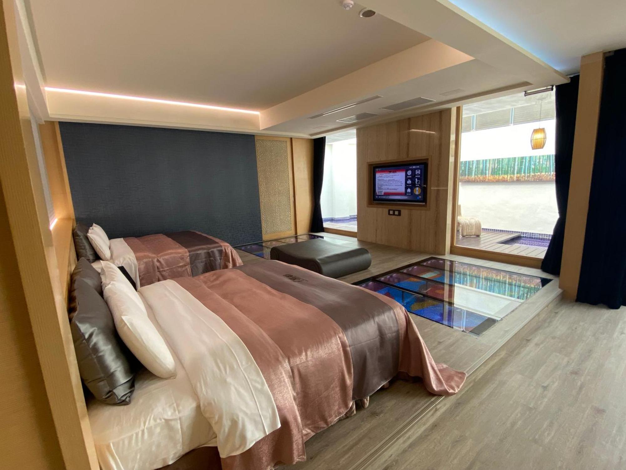Xiadu Motel Taichung Dış mekan fotoğraf