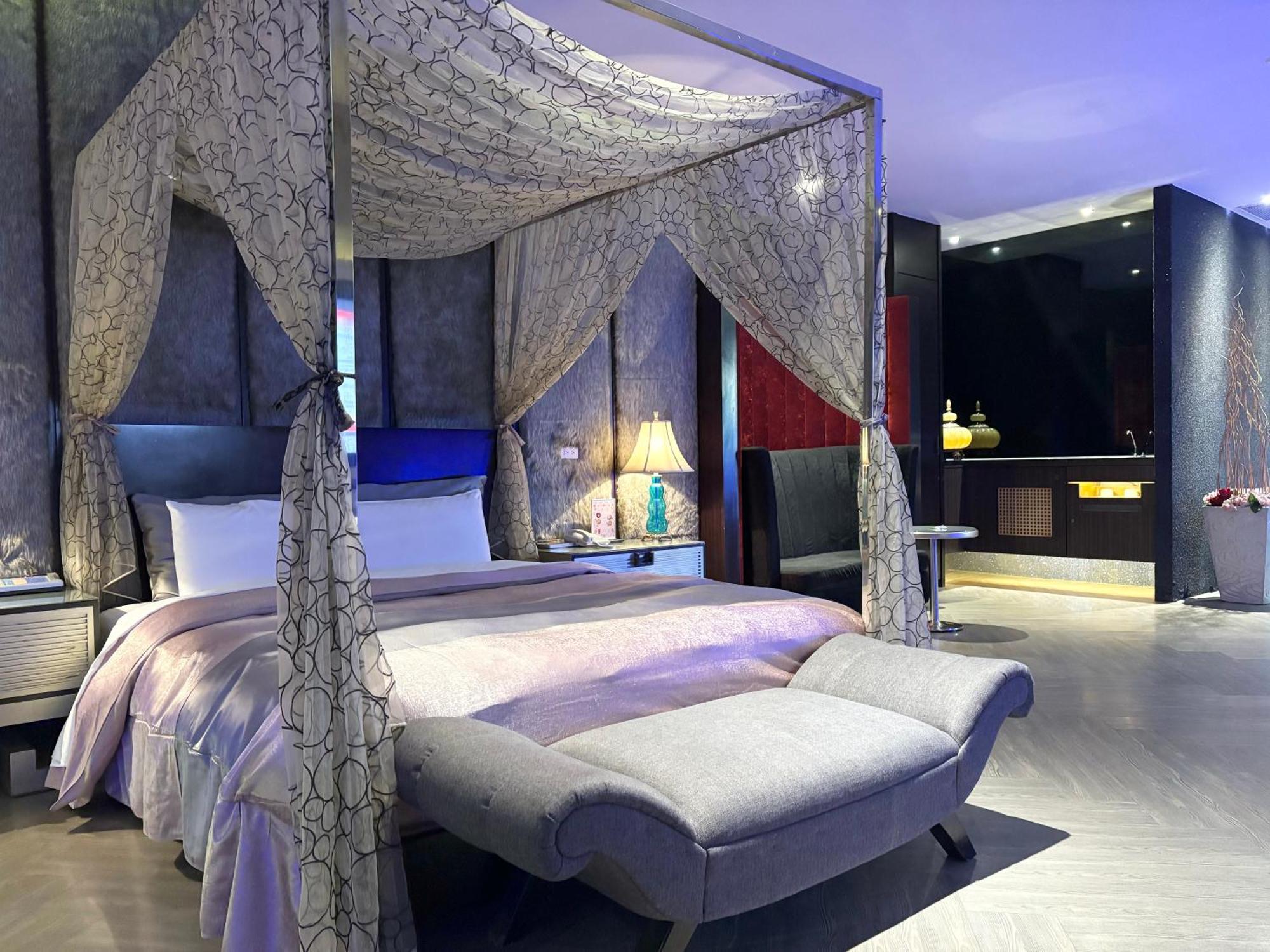 Xiadu Motel Taichung Dış mekan fotoğraf