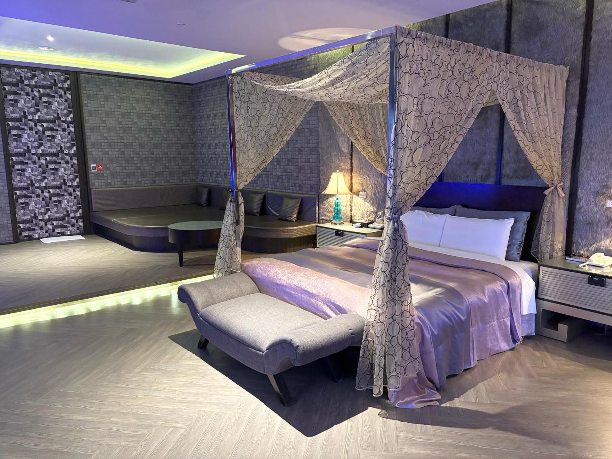 Xiadu Motel Taichung Dış mekan fotoğraf