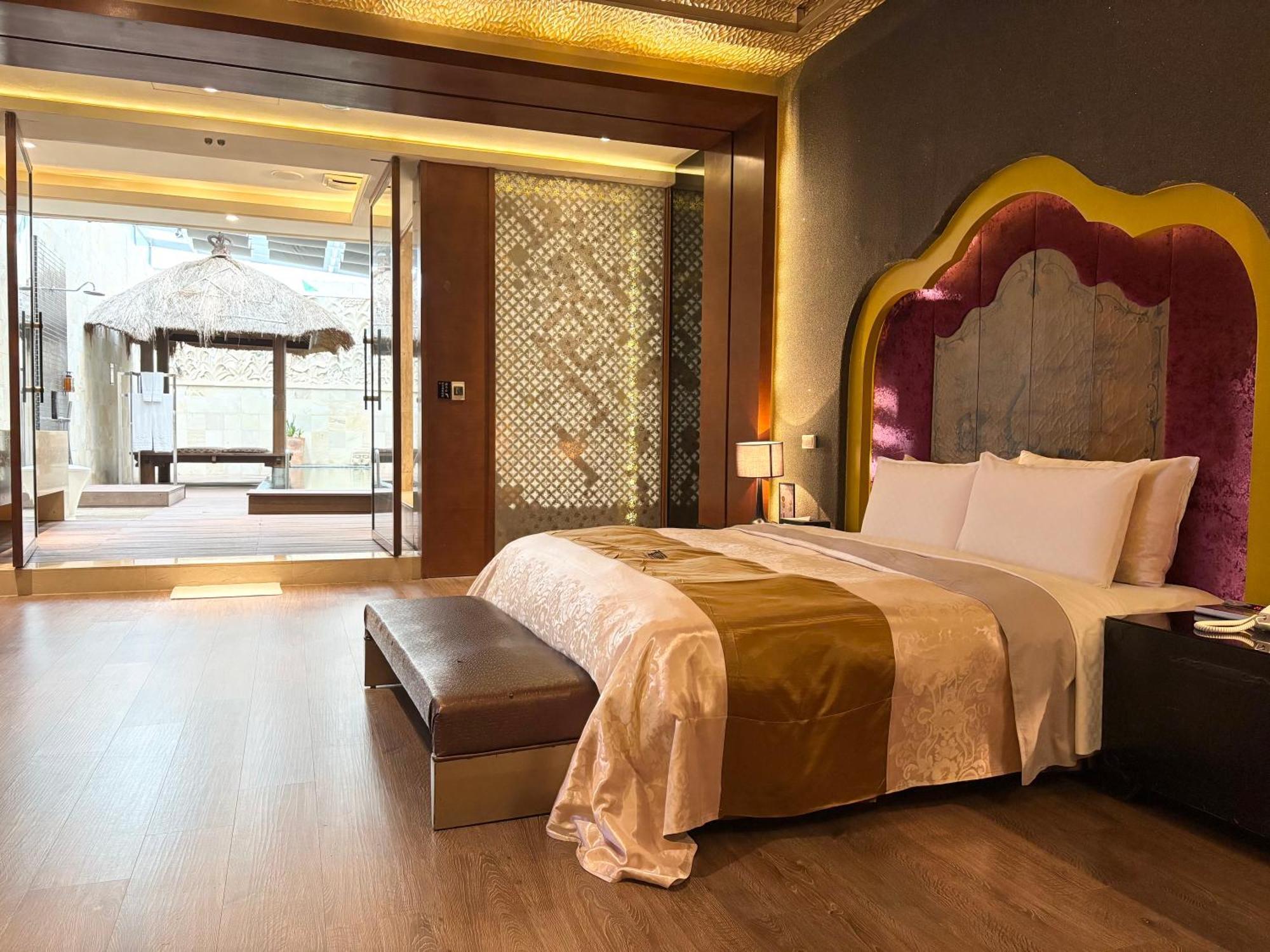 Xiadu Motel Taichung Dış mekan fotoğraf