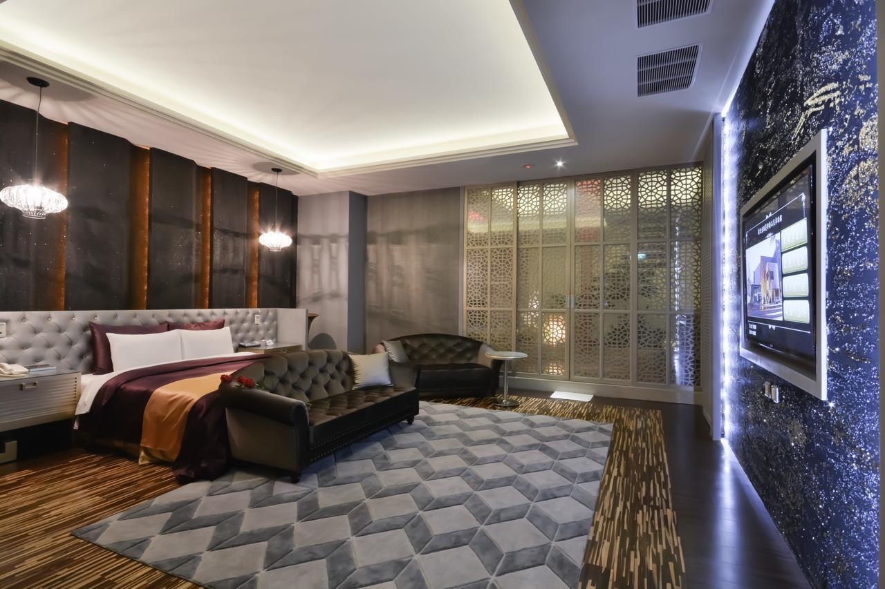 Xiadu Motel Taichung Dış mekan fotoğraf